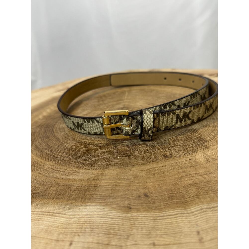 Michael Kors Thin Leather Belt with MK Logo Plaque Size Small